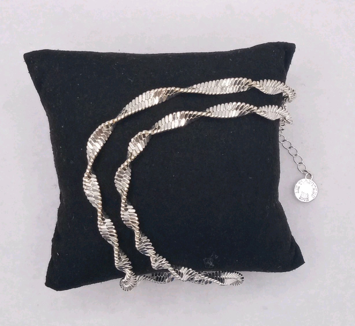 Silver Tone Twisted Herringbone Necklace Liz Claiborne Wedding 16″ Adjustable