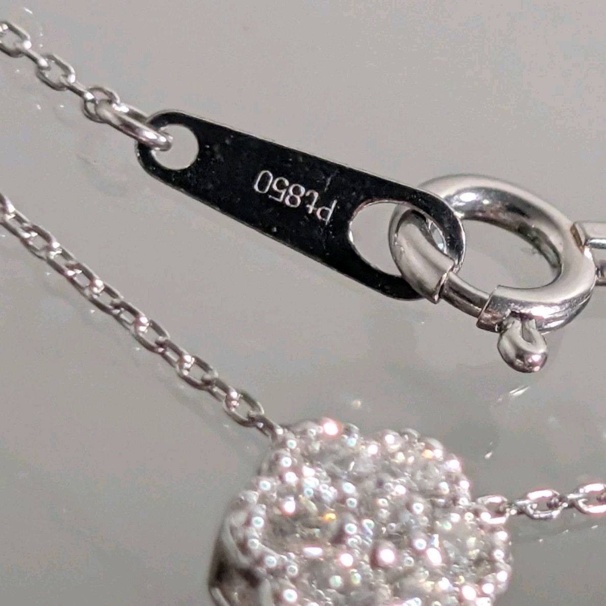 Pt900 0.15ct Diamond Pendant Pt850 15″ Dainty Chain Necklace 1.5grams
