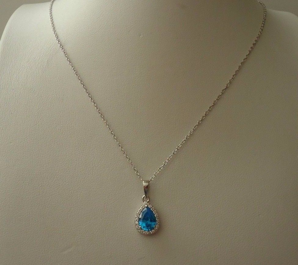 PENDANT & EARRING SET W/ 7.20 CT TOPAZ & ACCENTS /925 STERLING SILVER
