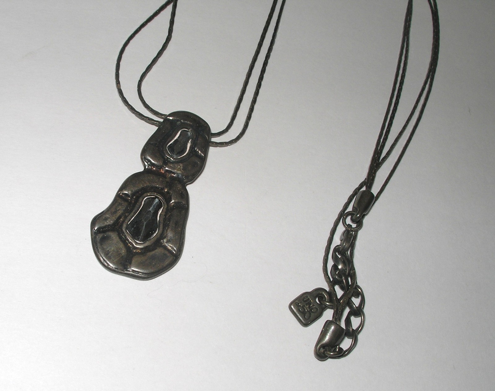 Uno de 50 Silver-plated Pendant Crystal Necklace “Double Sinner” UNODE50