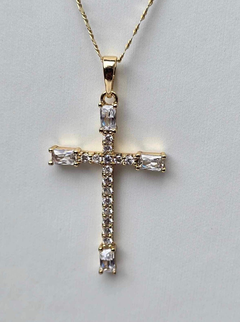 Cubic Zirconia Cross Necklace Gold Plated chain 45cm/18” long non tarnish