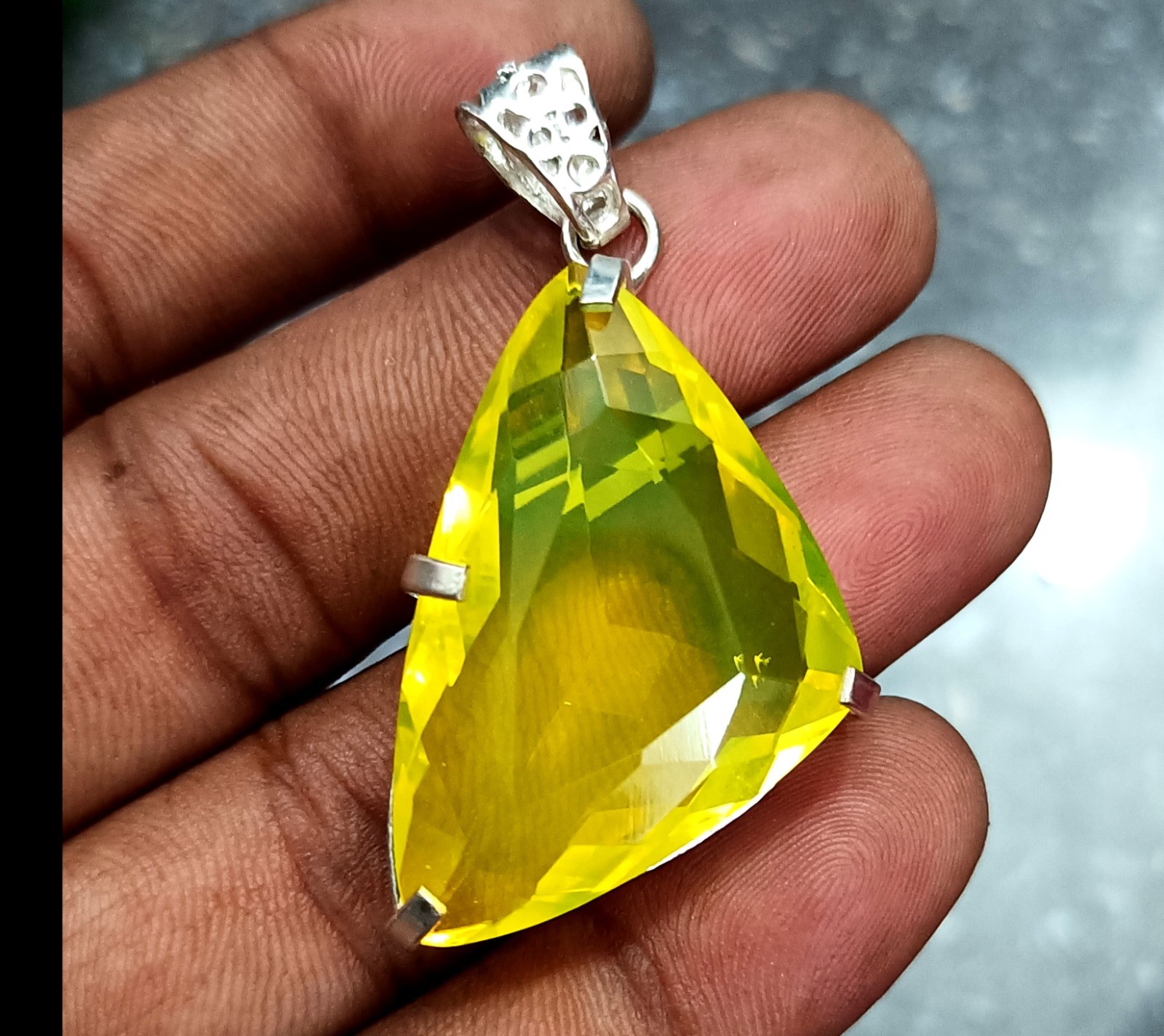 Certified 69.10 Ct Natural Yellow Opal 925 Solid Silver Pendant Loose Gemstone