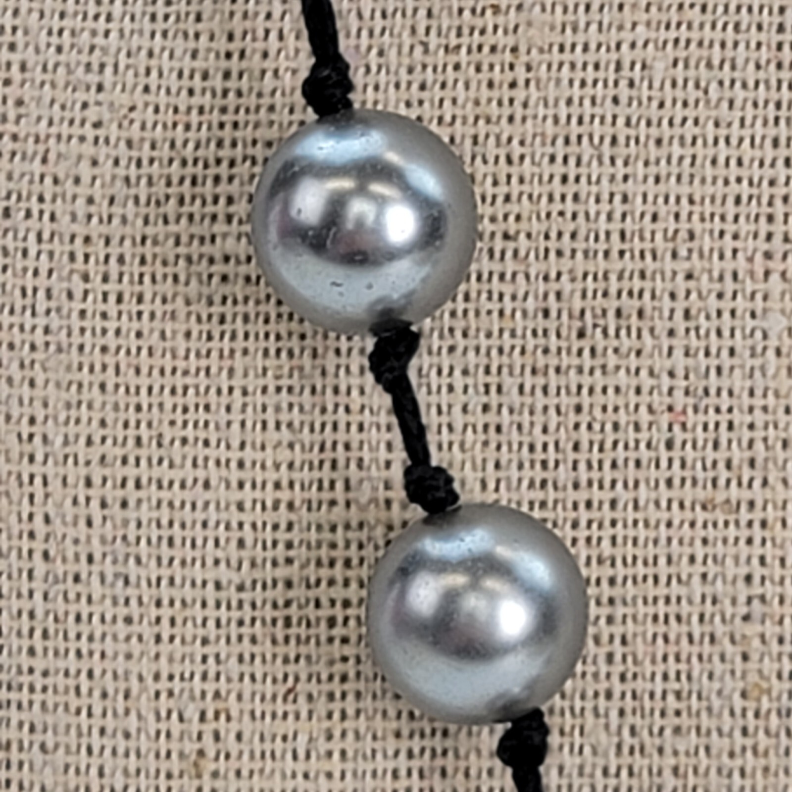 Dominique Cohen DOM Metallic Gray Glass Ball Bead Necklace Hand Knotted 21 in