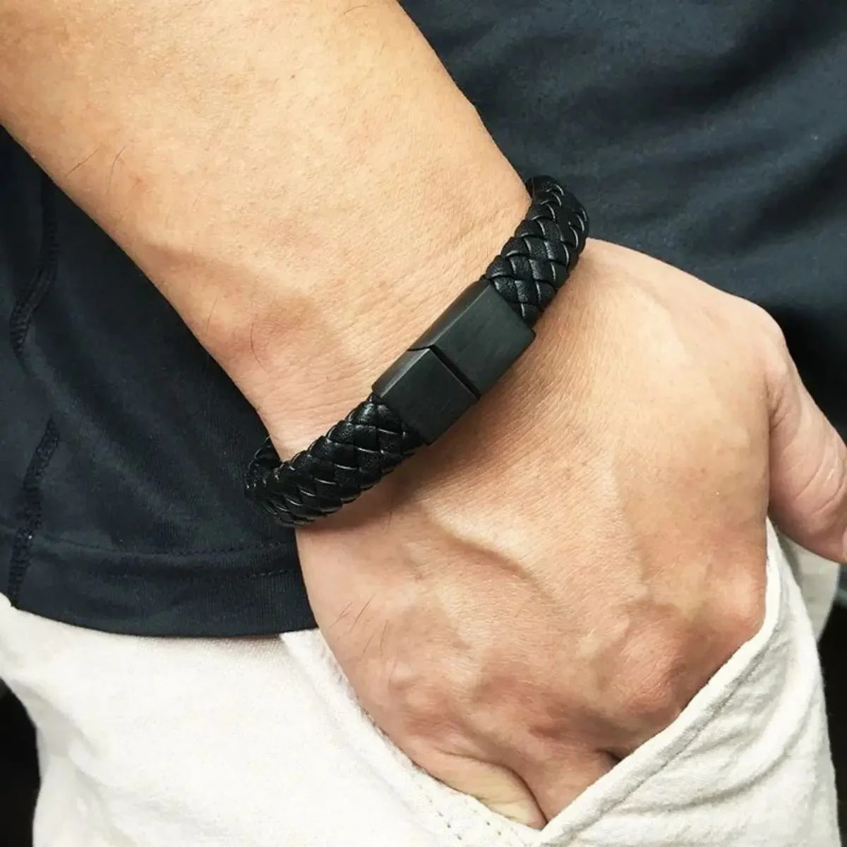 Retro Men Leather Open Bracelet Bangle Simple Woven Hand Rope Outdoor Sport Gift