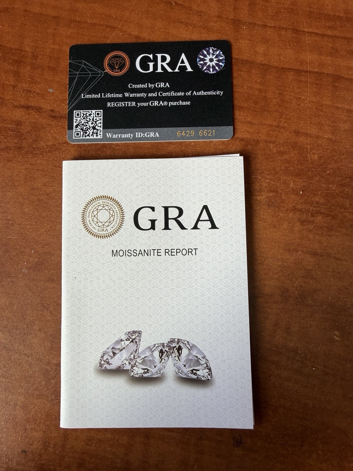 ￼ VVS Moissanite Studd Earings￼
