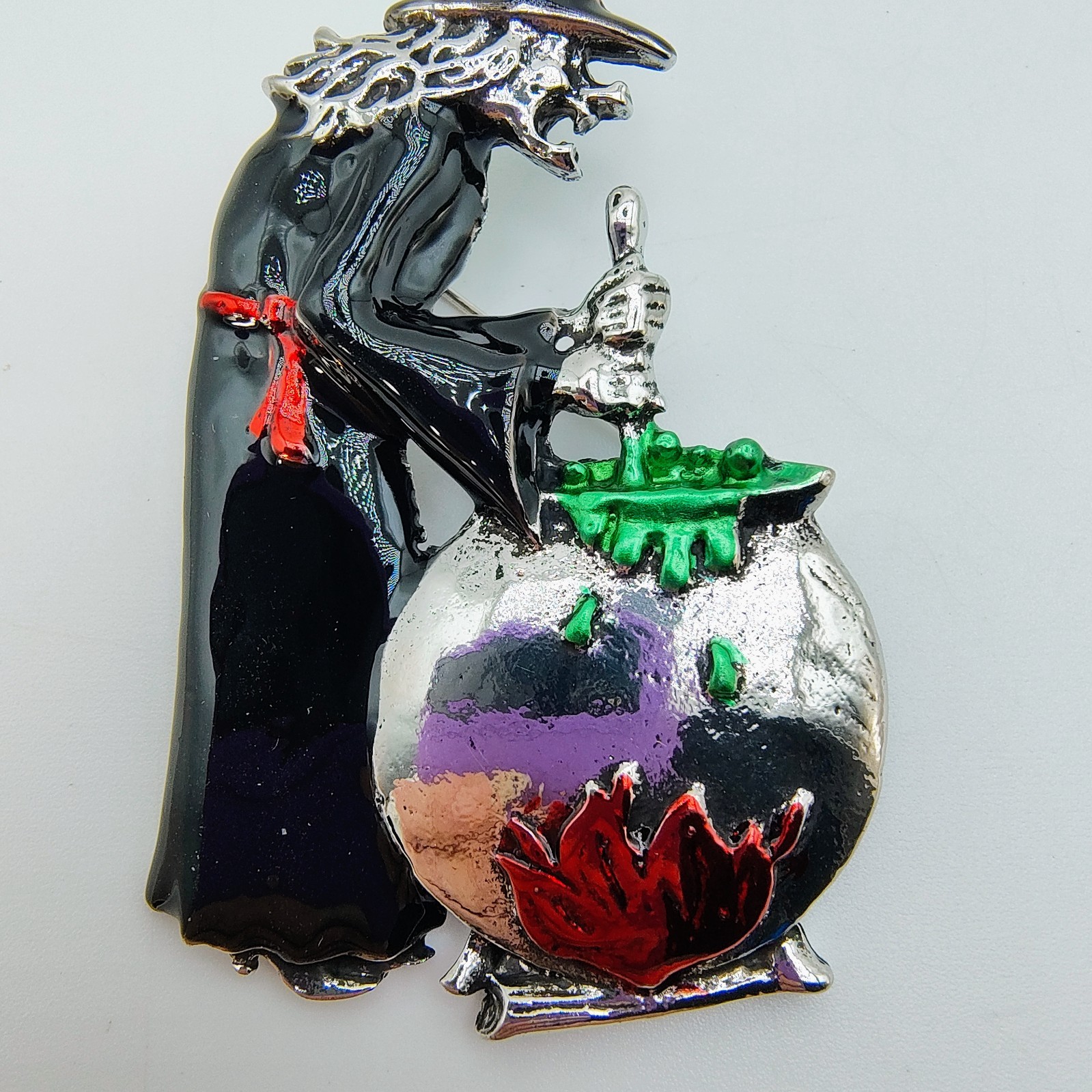 Witch Boiling Cauldron Halloween Brooch Pin Spooky Season Vintage Inspired