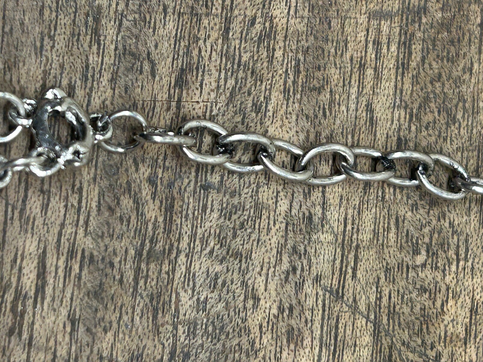 Turquoise mounted on Silver Tone Alloy & Magnetic Silver Chain Choker/ Necklace