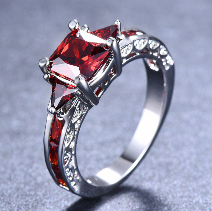 US 316L Women 4MM Stainless Steel CZ Ring Band Size 6-12 Engagement Wedding