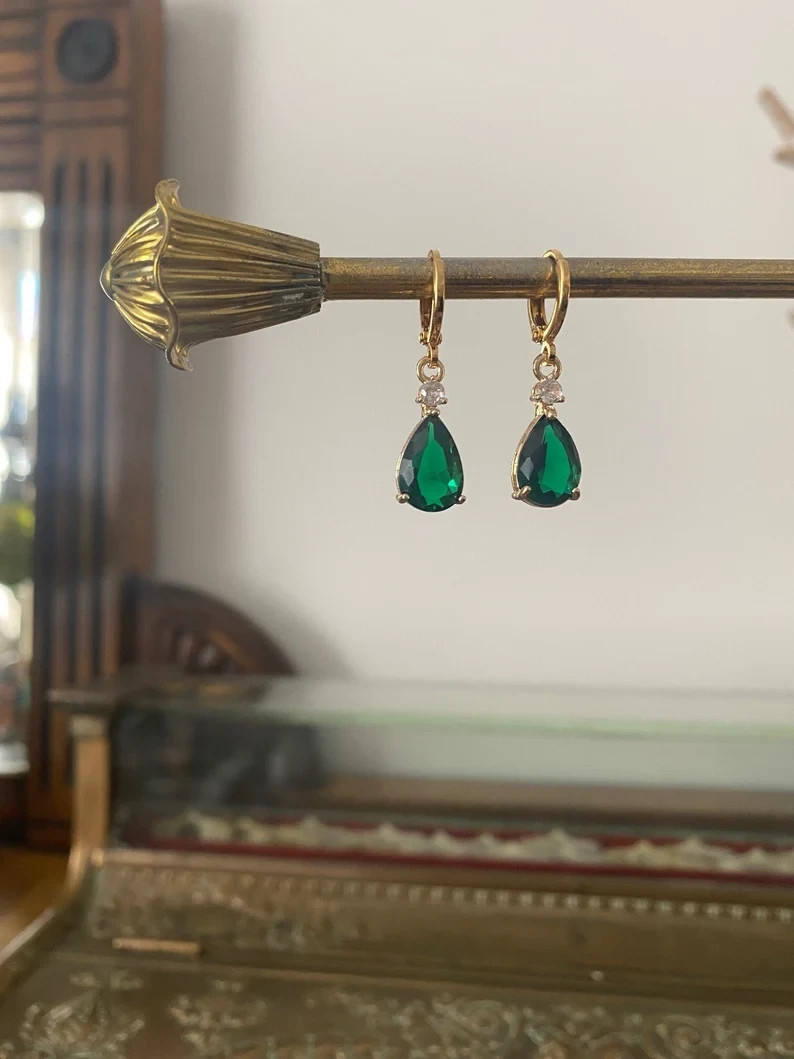2 Ct Pear Cut Simulated Emerald Women’s Hoop Drop Earring 14k Yellow Gold Plated