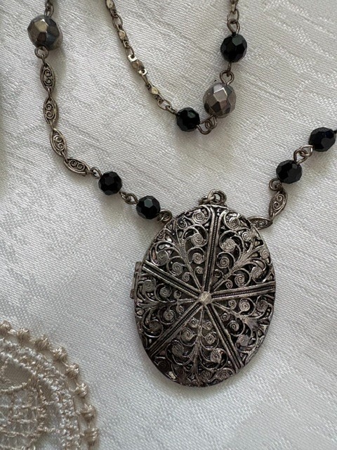 Ann Taylor LOFT 29” Double Chain Silvertone Filigree Necklace with Locket, 1.75″