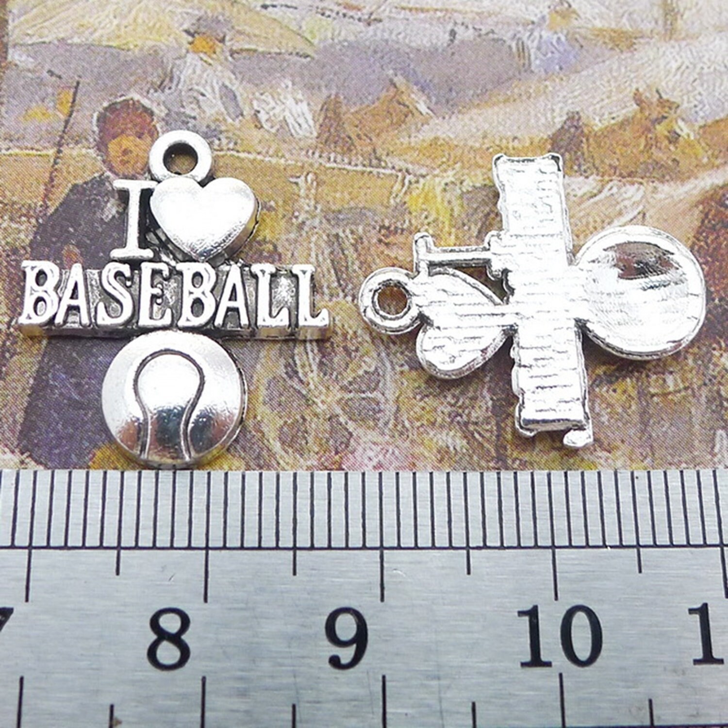 15 or 40PCS, Antique Silver I Love Baseball Charm Pendant, Sports Charm Pendant