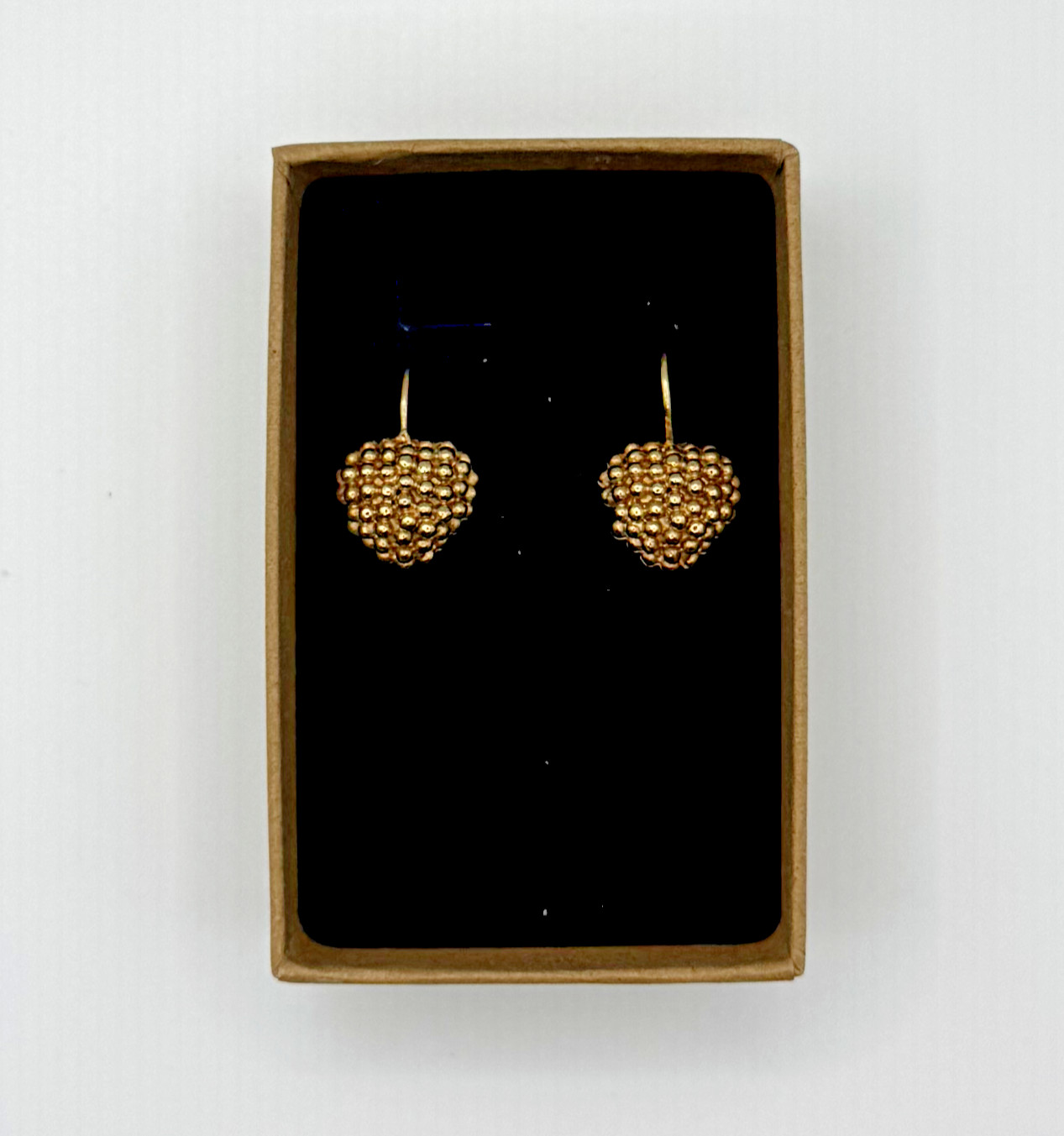 ✨ Gold Heart Leverback Earrings