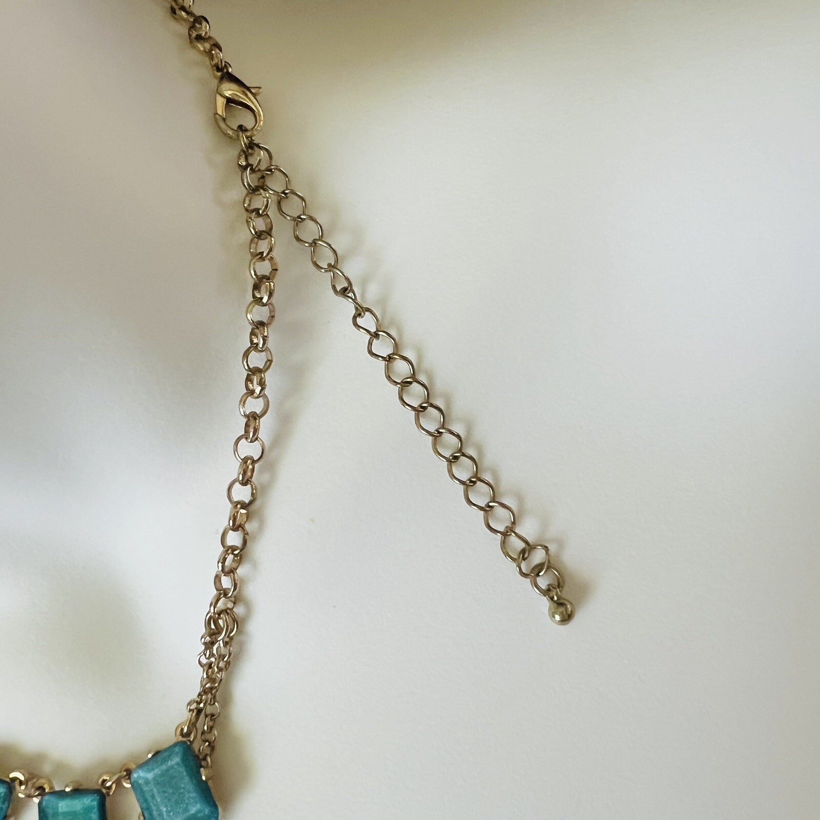 Statement Faceted Resin Stone Green Blue Gold Tone Bib Layered Necklace 4028
