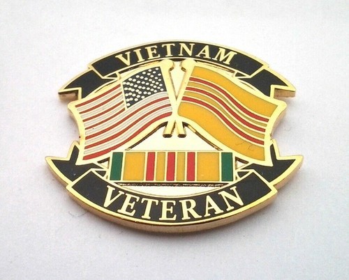 VIETNAM VETERAN WITH FLAGS (1-1/16″) Military Hat Pin P14791 EE