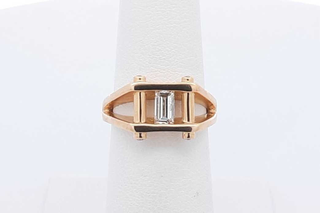 0.20ctw Emerald Cut Diamond Ring In 18k Yellow Gold 6.9 Grams Size 6 Eb0426rxzdu