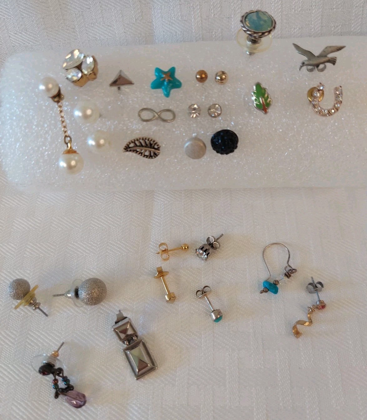 Lot of 26 Pierced Mostly Small Stud Single Earrings Mixed Metals & Styles Dangle