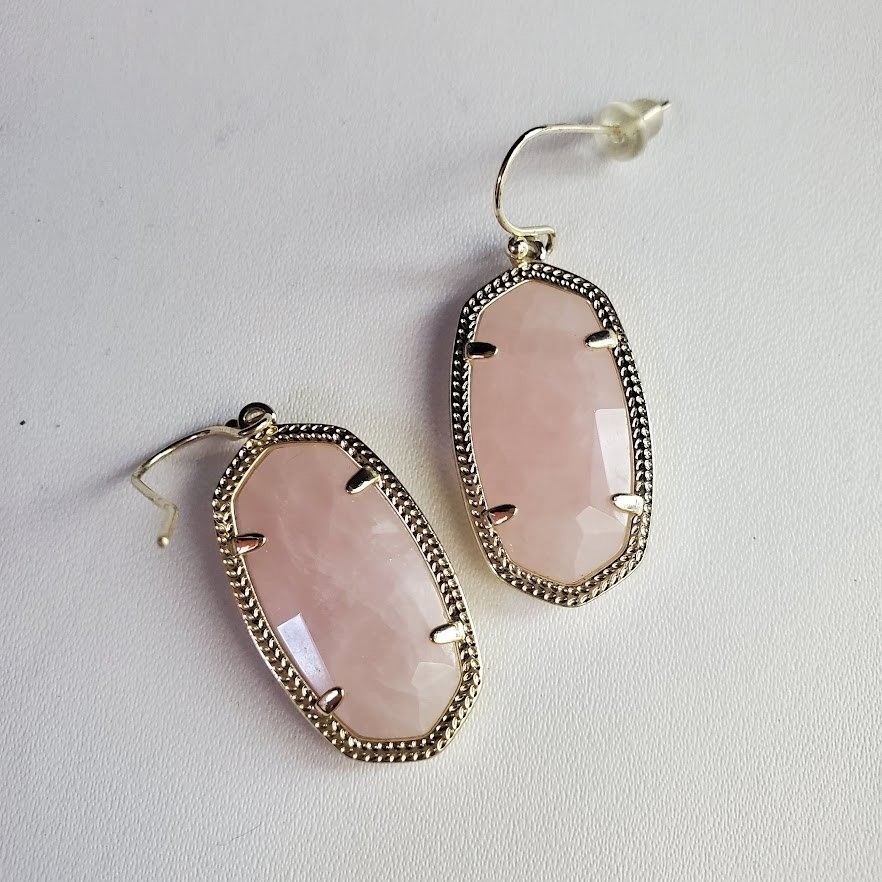 Kendra Scott Small Drop Earrings Gold Rose Quartz Pink Oval Stone 1 Inch Long