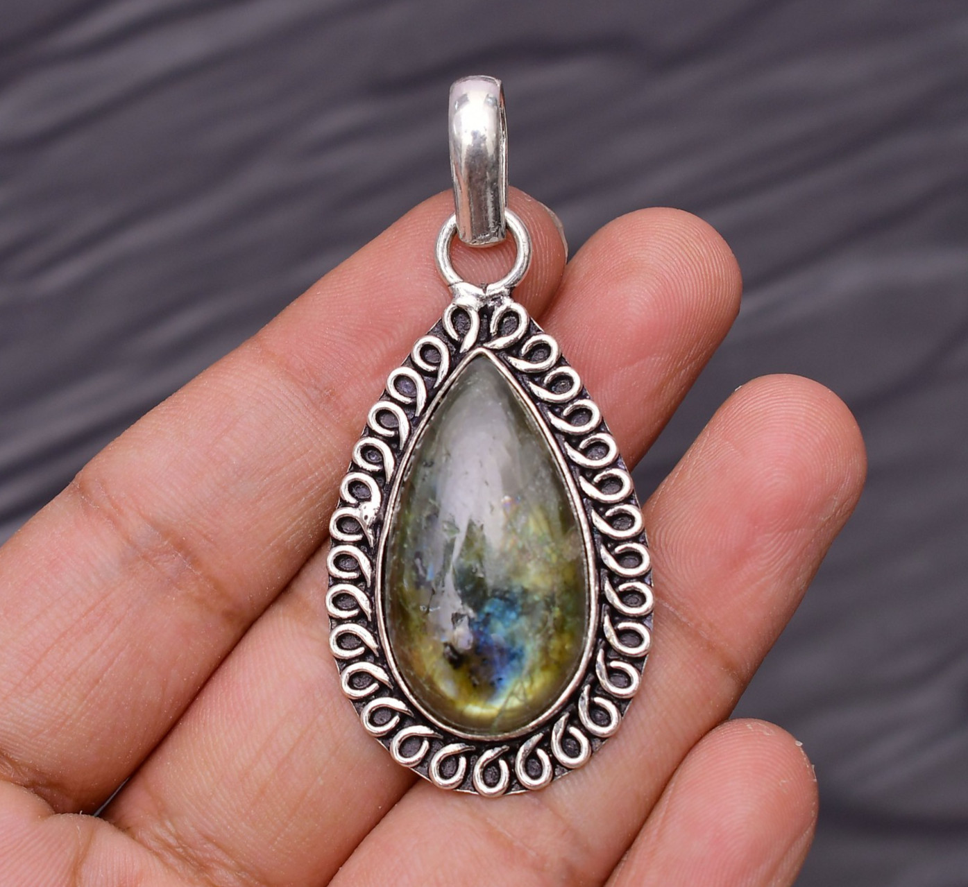 Labradorite Gemstone 925 Sterling Silver Jewelry Pendant 2.12″