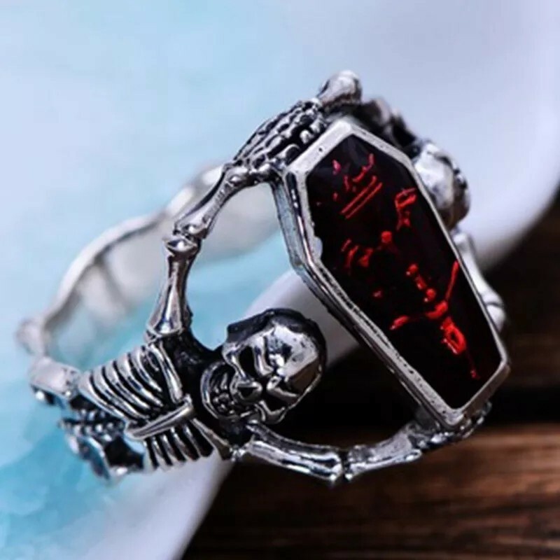 New Vintage Punk Skull Ring Unisex Hip Hop Engagement Rings Fashion Red Zircon