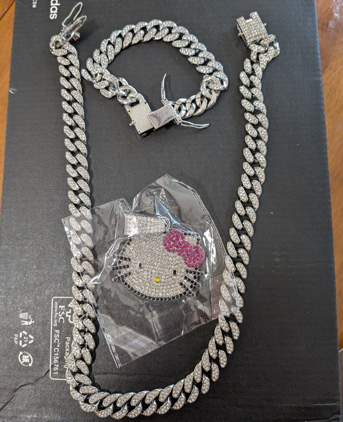 Hello Kitty Silver Tone Pavé Rhinestone Cuban Link Necklace & Bracelet Set NEW