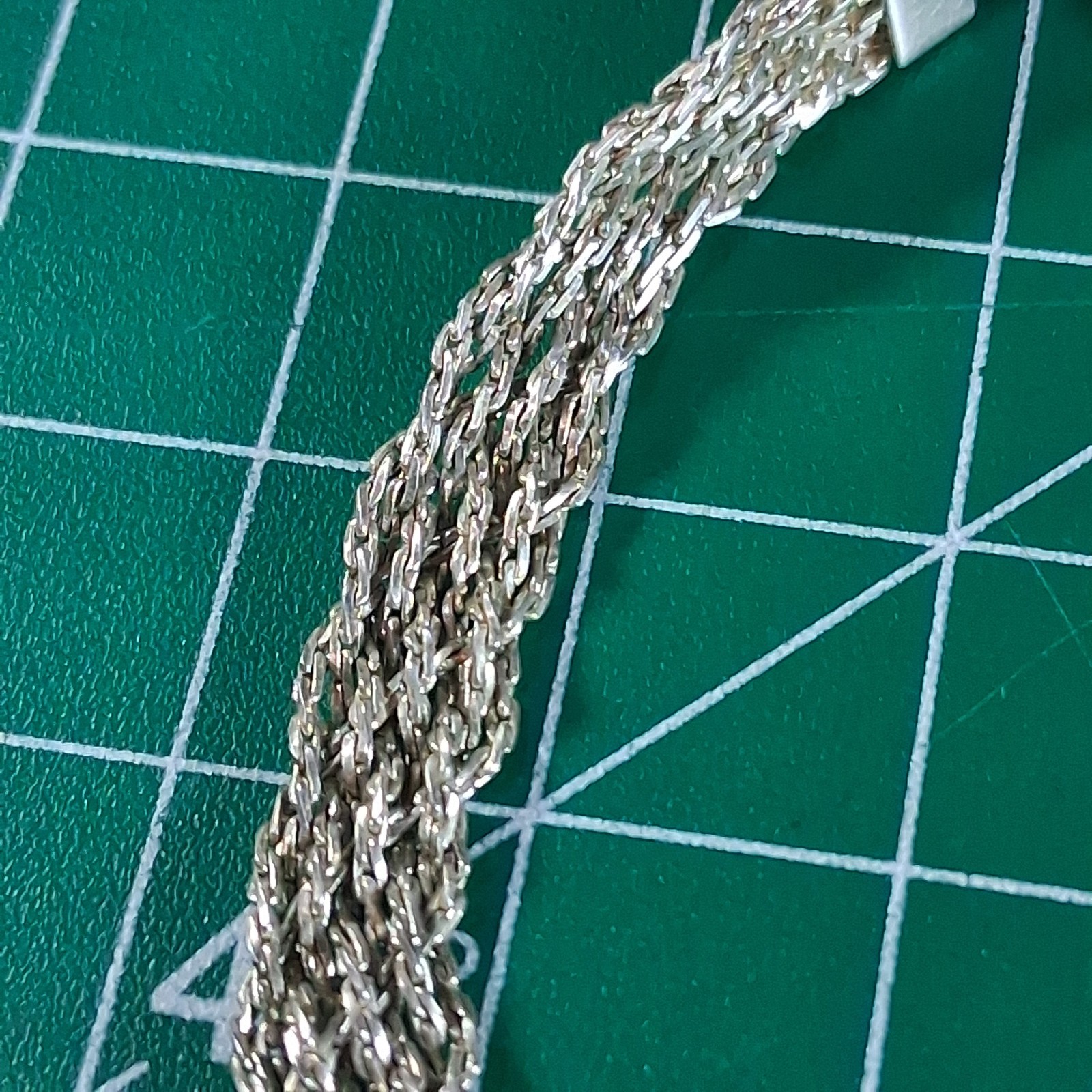 Vintage Silver Tone Braided Chains Flat Band Fold Over Clasp Bracelet