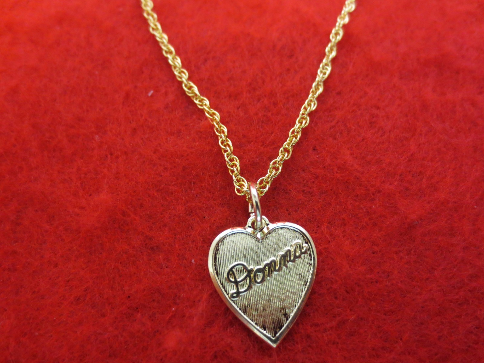 14 kt GOLD PLATED PLATED HEART SHAPED DONNA NAME & 7 ” TO 30″ ROPE CHAIN