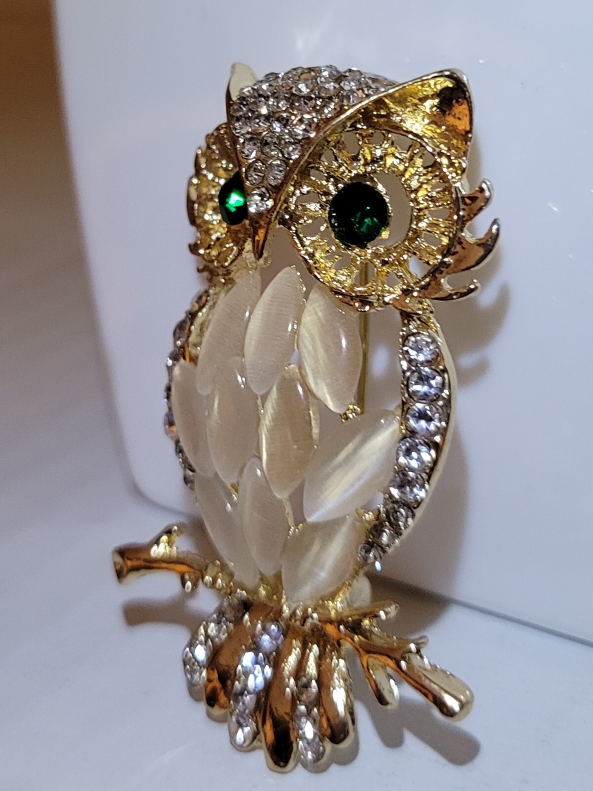 Owl Pin Costume Jewelry 2.25 inches Gold tone USA seller green eyes