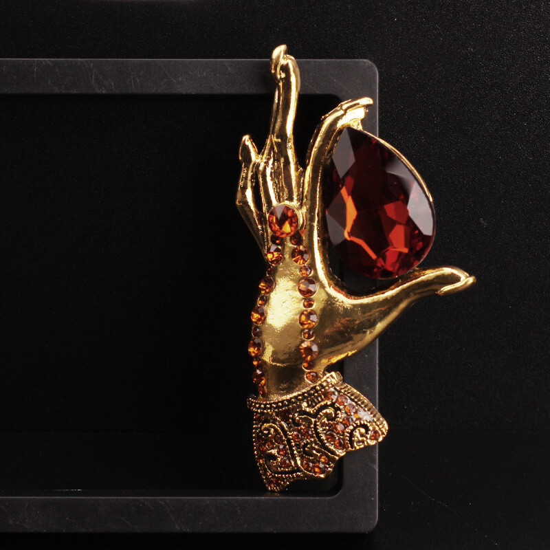 Personality Creativity Retro Elegance Design Crystal Bergamot Brooch