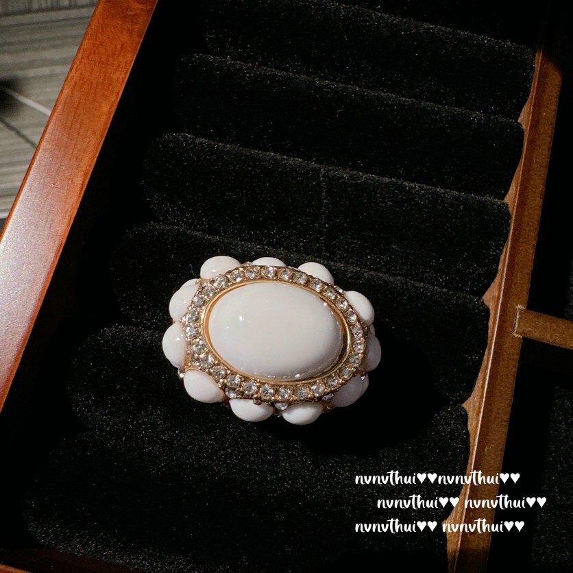 Sotheby’s Cream Egg Flower Gemstone Vintage Gold Cream Rose Zircon Earrings