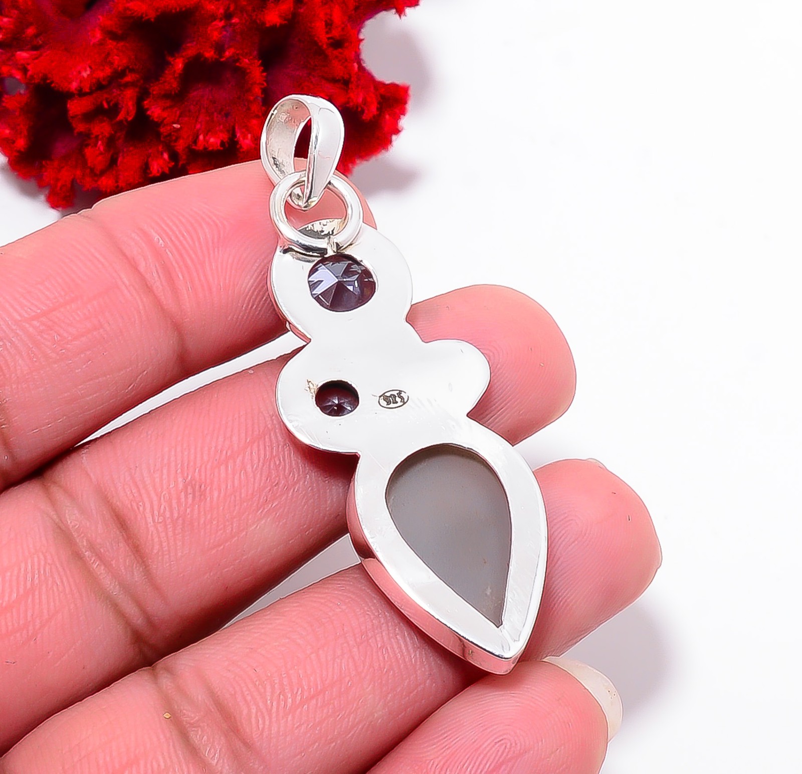 Gray Moonstone – Sri Lanka & Iolite 925 Sterling Silver Pendant 2.11″ P94331