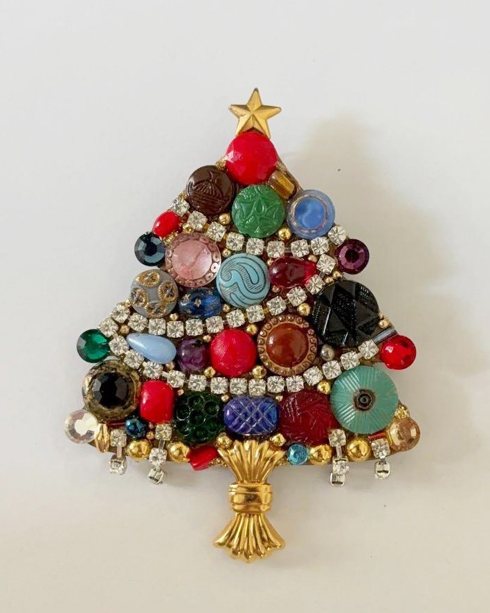 Christmas Tree Brooch for Women (Handmade)