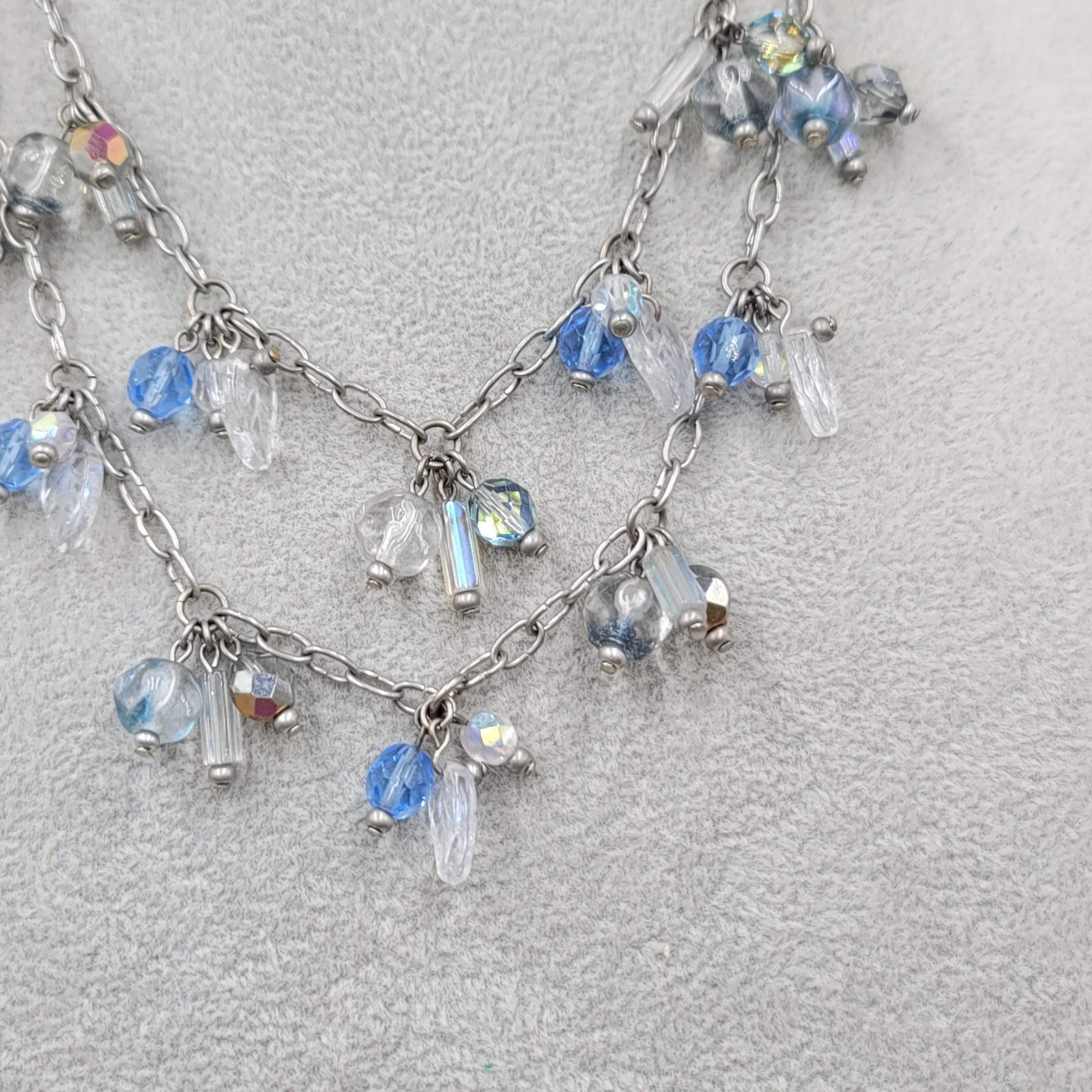 Blue & Clear Glass Bead Necklace Silver tone Triple Chain Layered 18″ adjustable