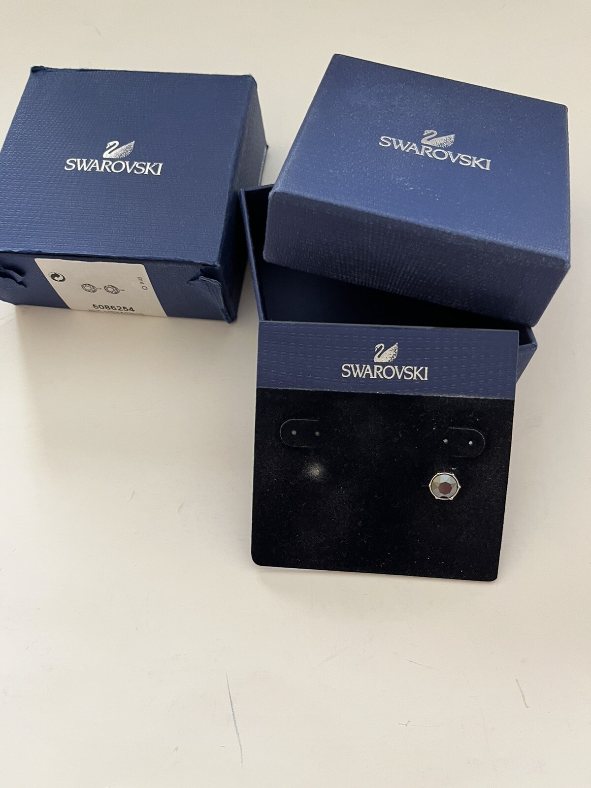 Swarovski #5086254 0.8cm Diameter Black Stud Earring