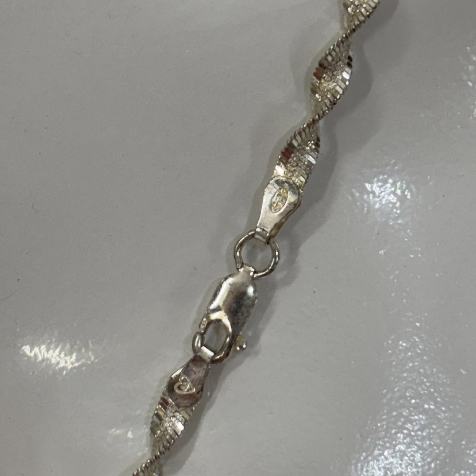 Sterling twisted herringbone chain