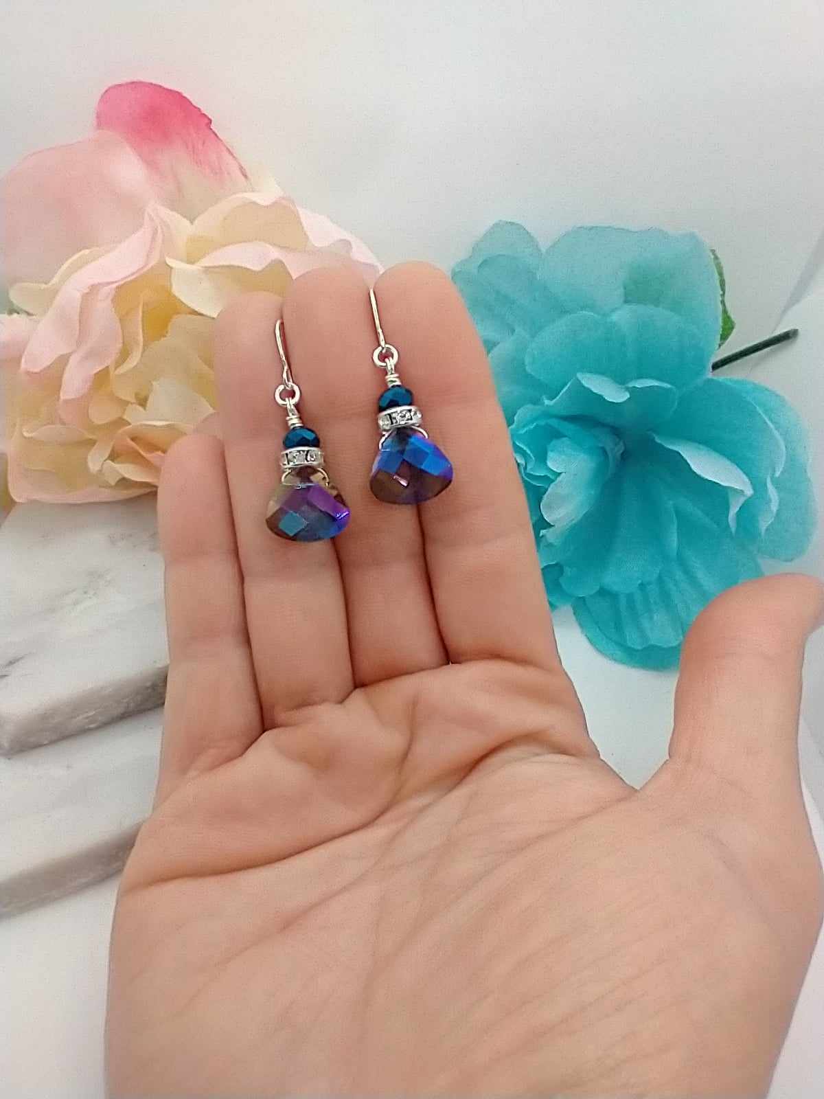 Blue Teardrop Crystal Silver Dangle Earrings, Women’s Fashion, Sparkling Drops
