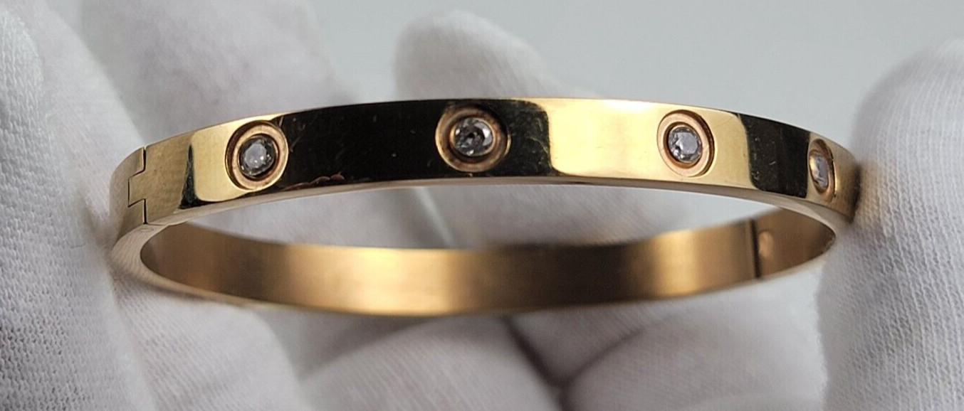 Clear Crystal Inlay Hinged Bangle Bracelet Gold-Tone Oval 6.5 In 6.0 mm Width