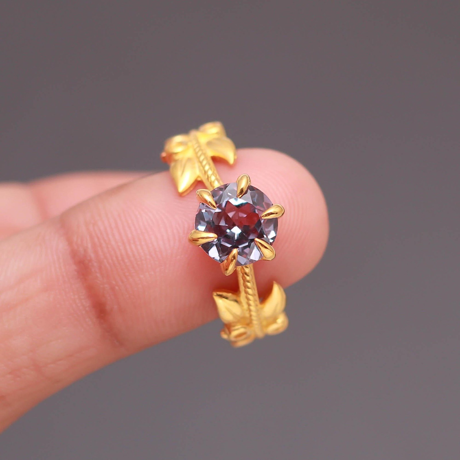 Color Changing Alexandrite Round Ring 925 Sterling Silver Gold Plated Jewelry