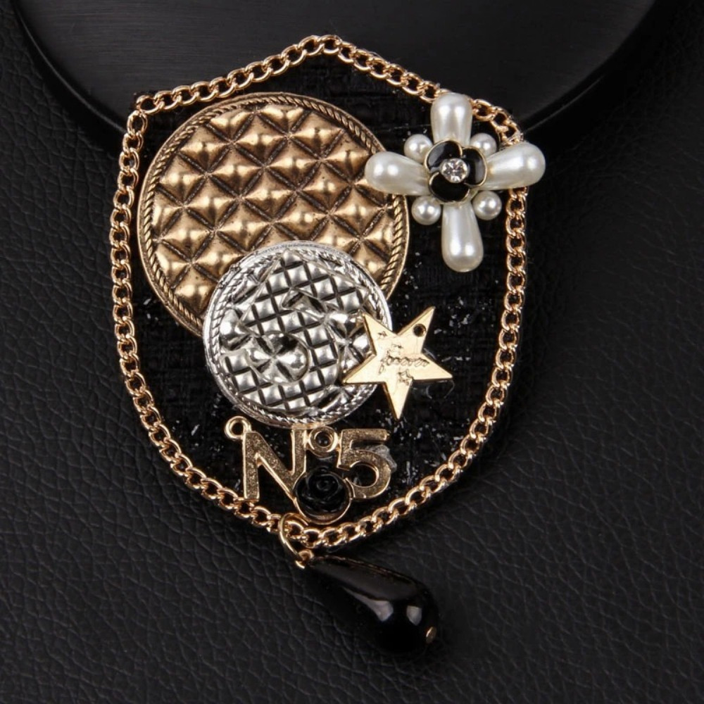 Classic Exquisite Badges Pin Bow Elegant Clothing Suit Brooches Accessories Gift