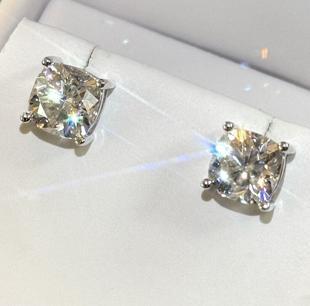 Cushion Cut Moissanite Stud Earrings Certified VVS1 – 925 Silver or 14K Gold