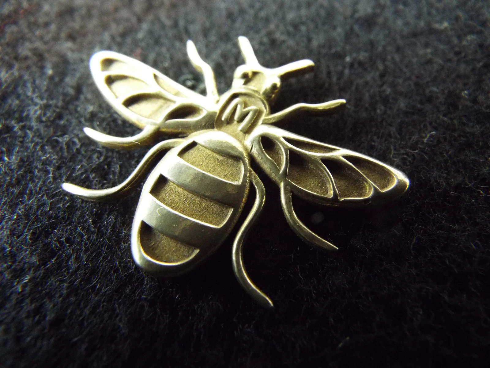 MancBee BRASS – the Manchester Bee pin / badge / brooch – Made in Manchester