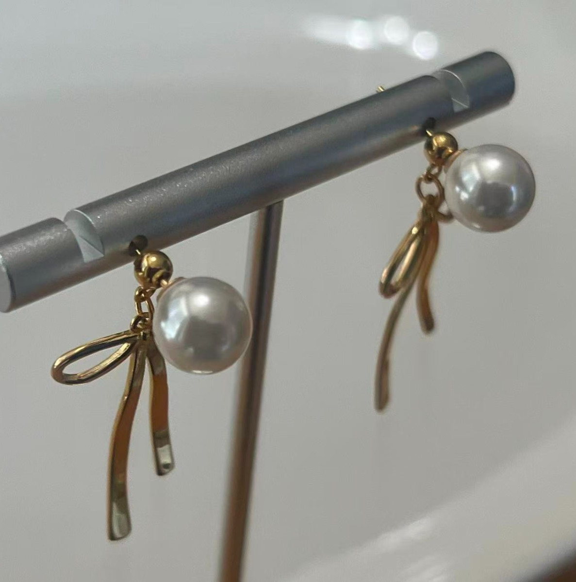 2 Way 8mm Seashell White Pearl Drop Dangle 1.4” Earrings Yellow Gold Plated