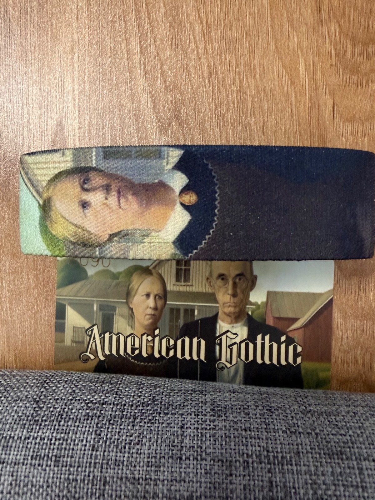 ZOX “ AMERICAN GOTHIC (FEMALE) 90# GOLD” LARGE NIP SHIP UP TO 8 SHIP FOR $6