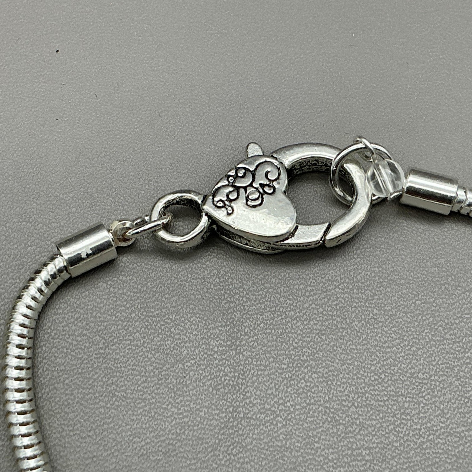 Bracelet Silver Tone Crystal Charm Chain High Heel Shoe Womens Jewelry 8 Inch