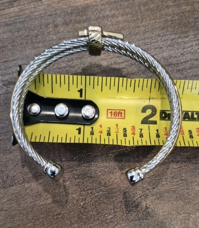 Non-Magnetic Silver & Gold Tone Twisted Metal Cross Detail Cuff Bracelet
