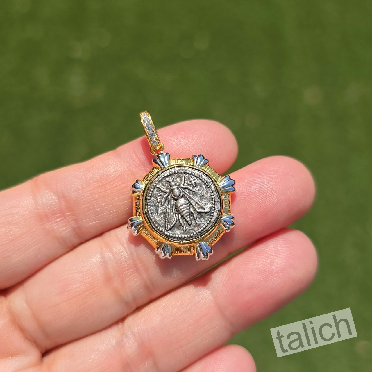 18K Gold Plated Sterling Silver Bee Coin Pendant Double Sided Two Tone Chic