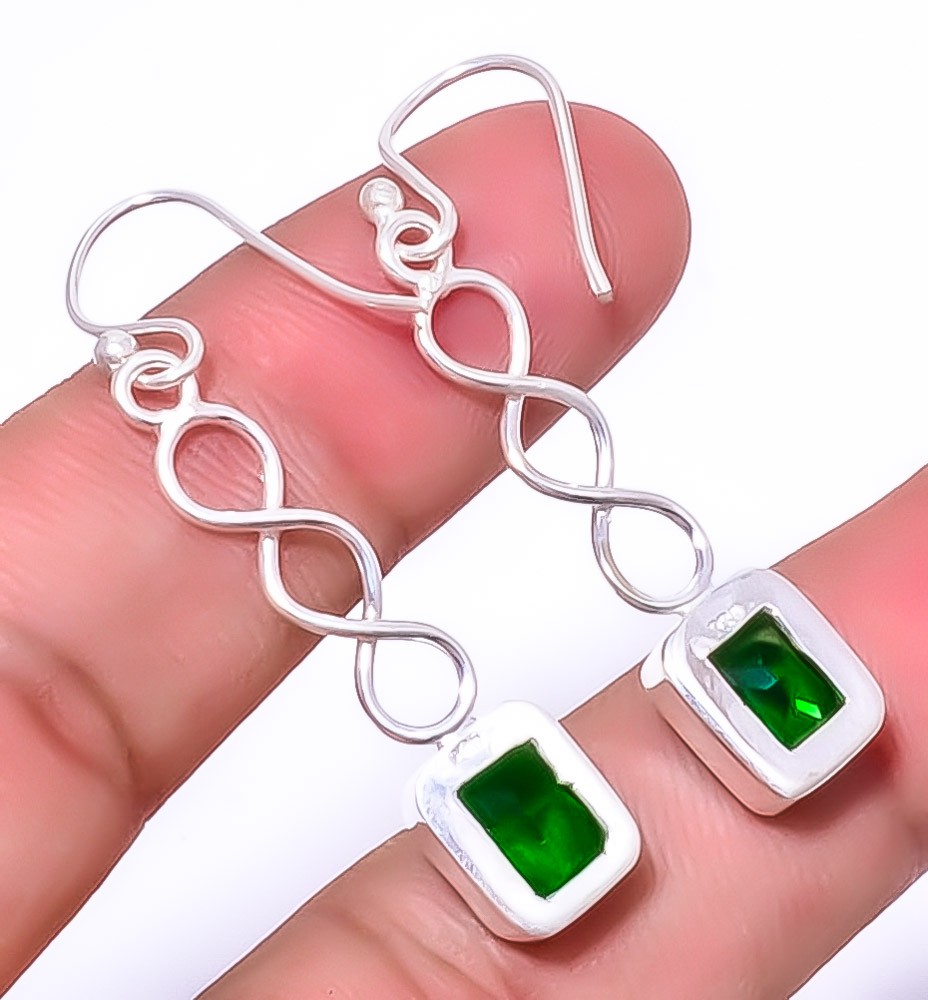 Chrome Diopside Gemstone 925 Silver Plated Spiral Earring 1.79″ T97