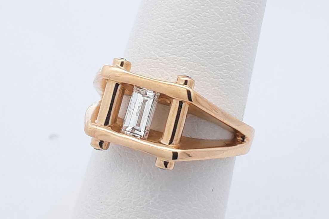 0.20ctw Emerald Cut Diamond Ring In 18k Yellow Gold 6.9 Grams Size 6 Eb0426rxzdu