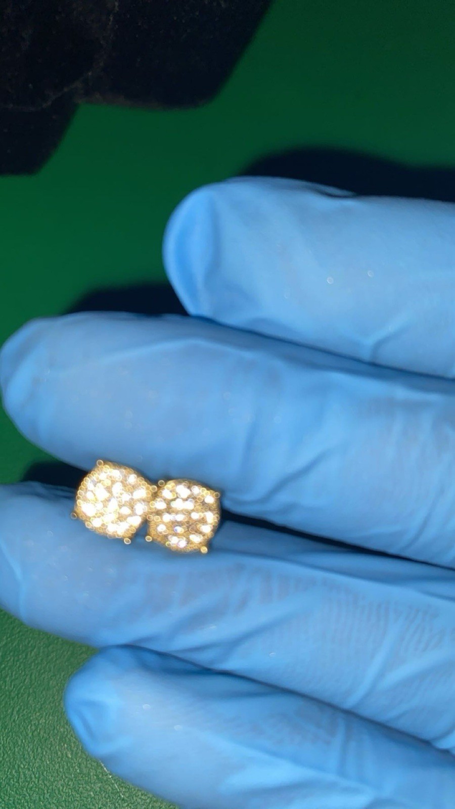 VVS1 Diamond 14k Gold Stud Earrings