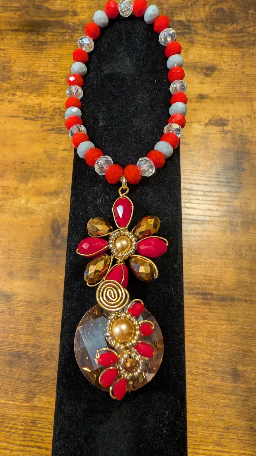 Stretch Beaded Anklet Bracelet w/ Dangling Flower Charm Red Gold Gray Unique