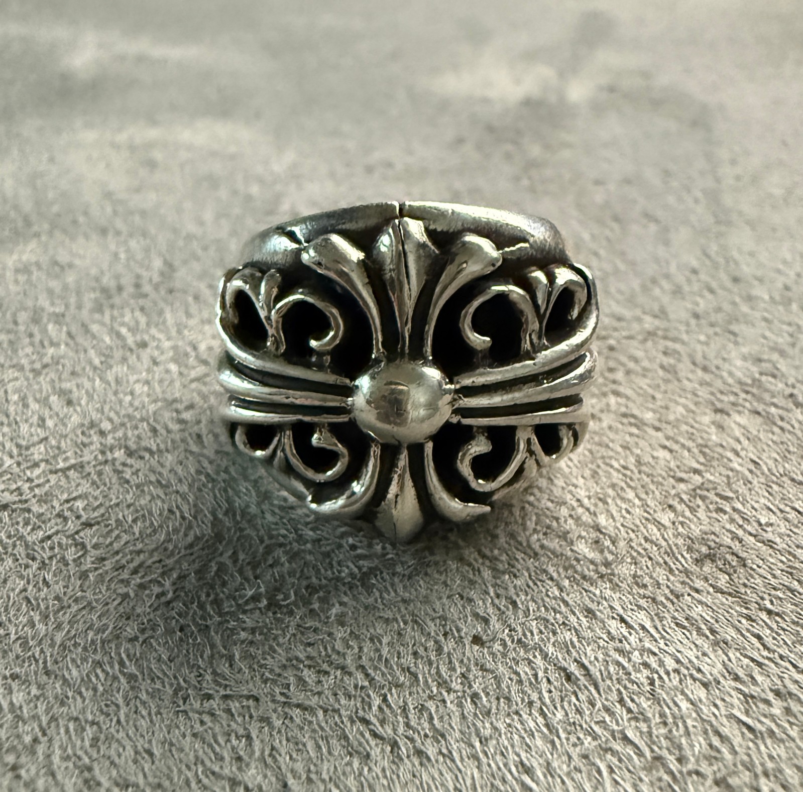Chrome Hearts Oval Floral Cross Ring Size 7.5– 925 Silver – *Pre Owned* 1992